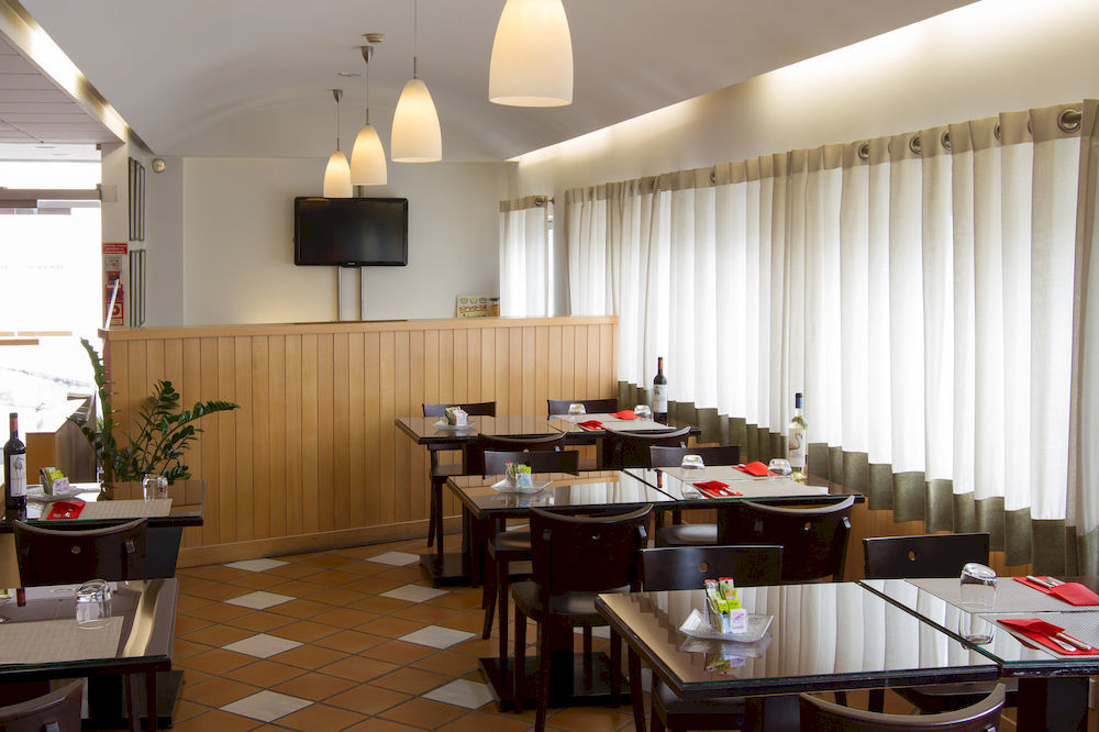 Hotel Ibis Leiria Fatima Exterior photo