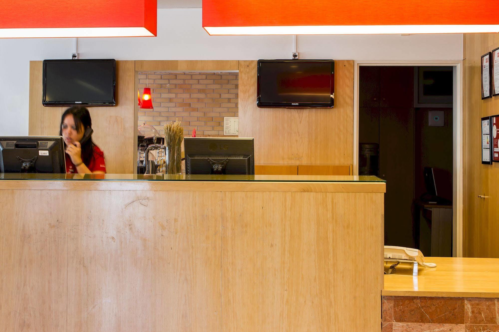 Hotel Ibis Leiria Fatima Exterior photo