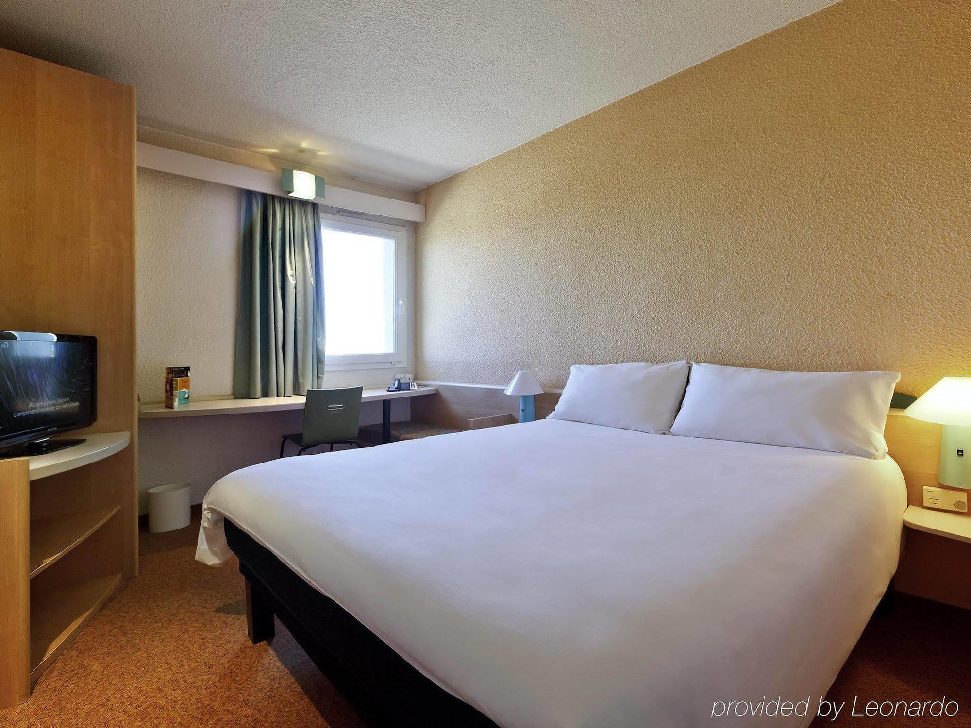 Hotel Ibis Leiria Fatima Exterior photo